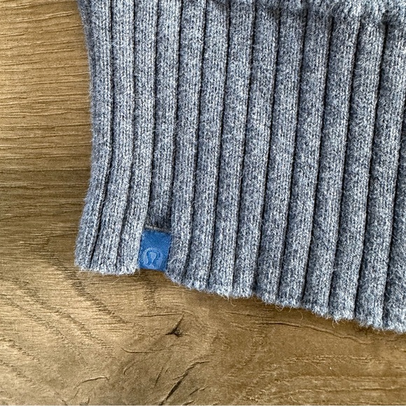 LULULEMON Women's Blue Crewneck Sweater - Picture 7 of 10